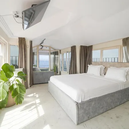 Relax Hotel