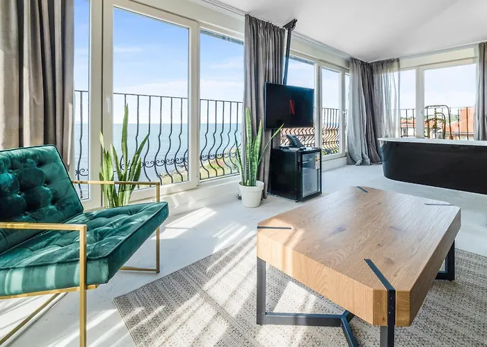 Relax Отель Созополь